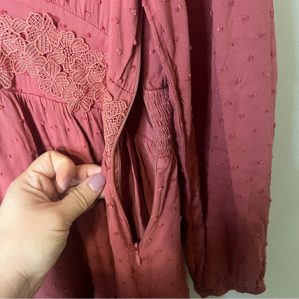 Lulus Dusty Rose Swiss Dot Lace Empire Waist Dress Size L - Picture 5 of 6